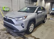 Toyota RAV4 Hybrid XLE AWD 2021