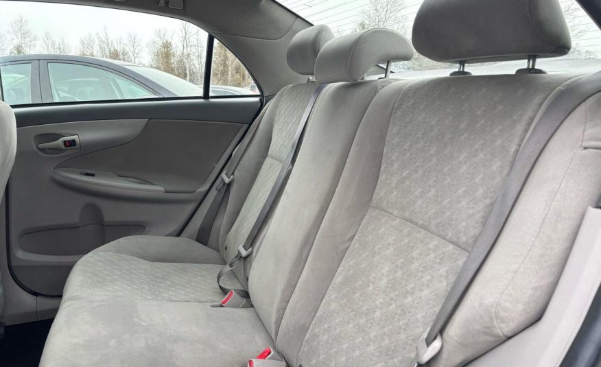 Toyota Corolla CE 2010