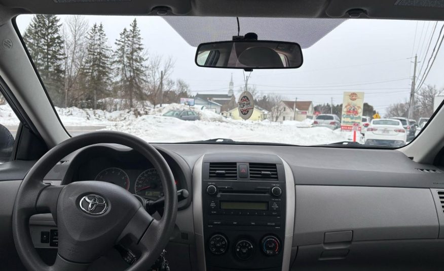 Toyota Corolla CE 2010
