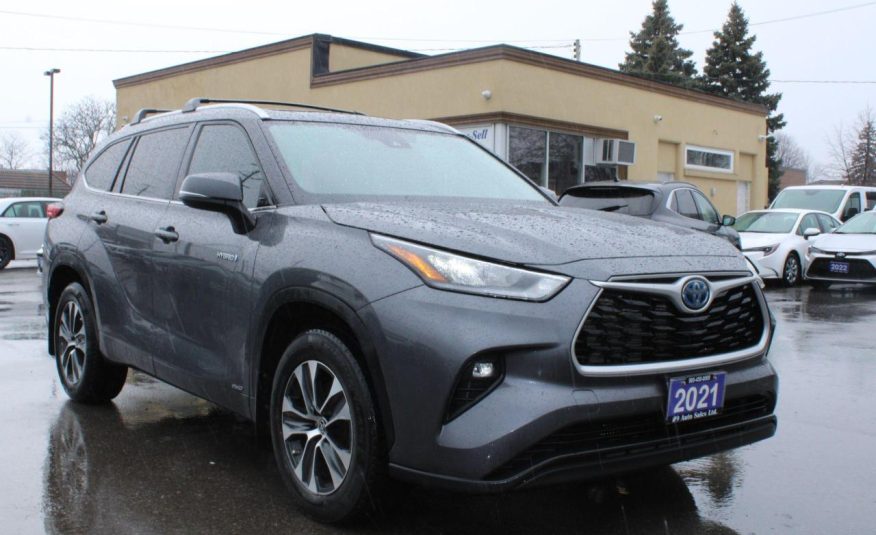 Toyota Highlander XLE 2021