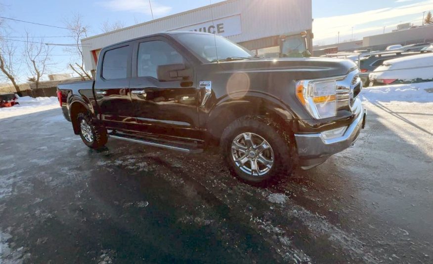 Ford F-150 XLT 4×4 2021