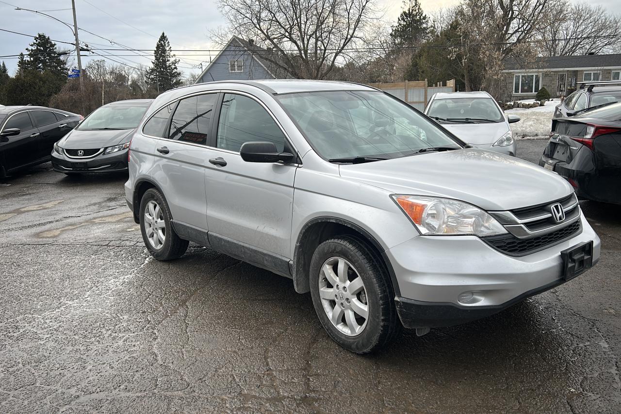 Honda CR-V LX 2011
