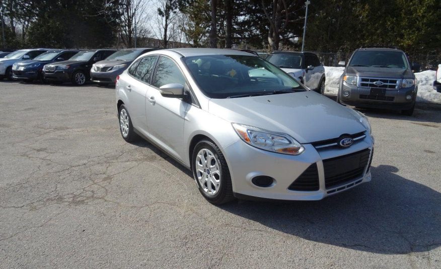 Ford Focus SE 2013
