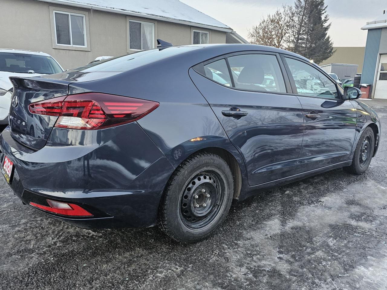 Hyundai Elantra 2020