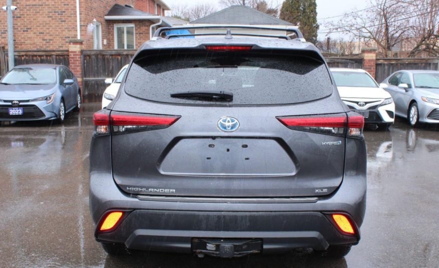 Toyota Highlander XLE 2021