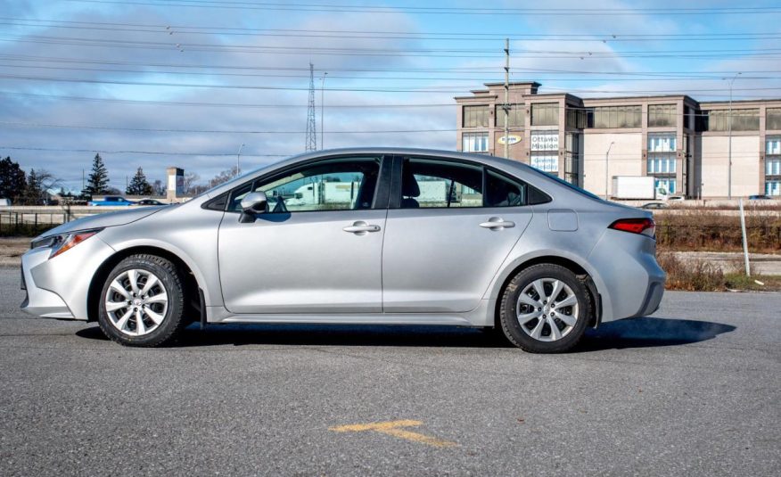 Toyota Corolla LE 2021