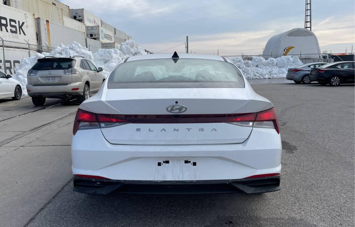 Hyundai Elantra IVT 2023