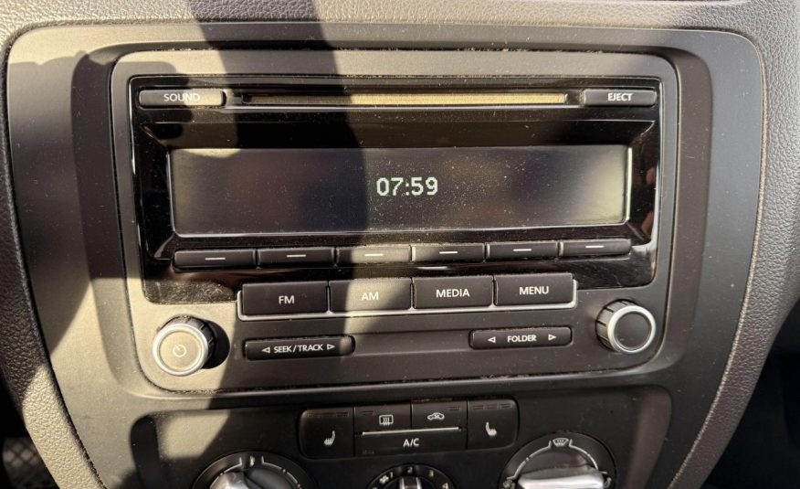 Volkswagen Jetta 2013