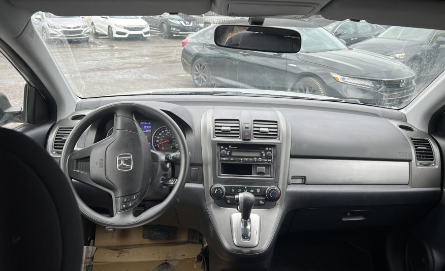 Honda CR-V LX 2011