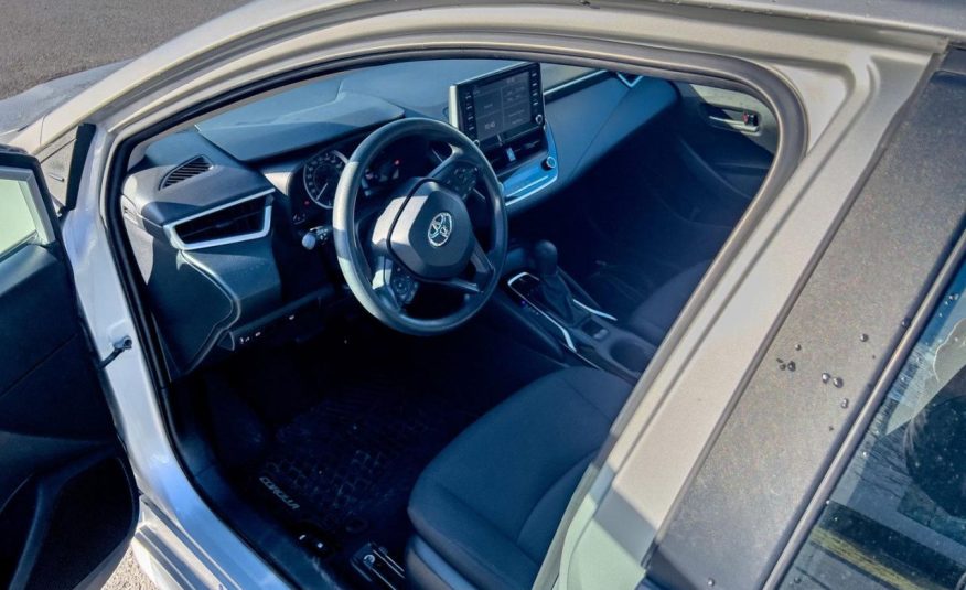 Toyota Corolla LE 2021