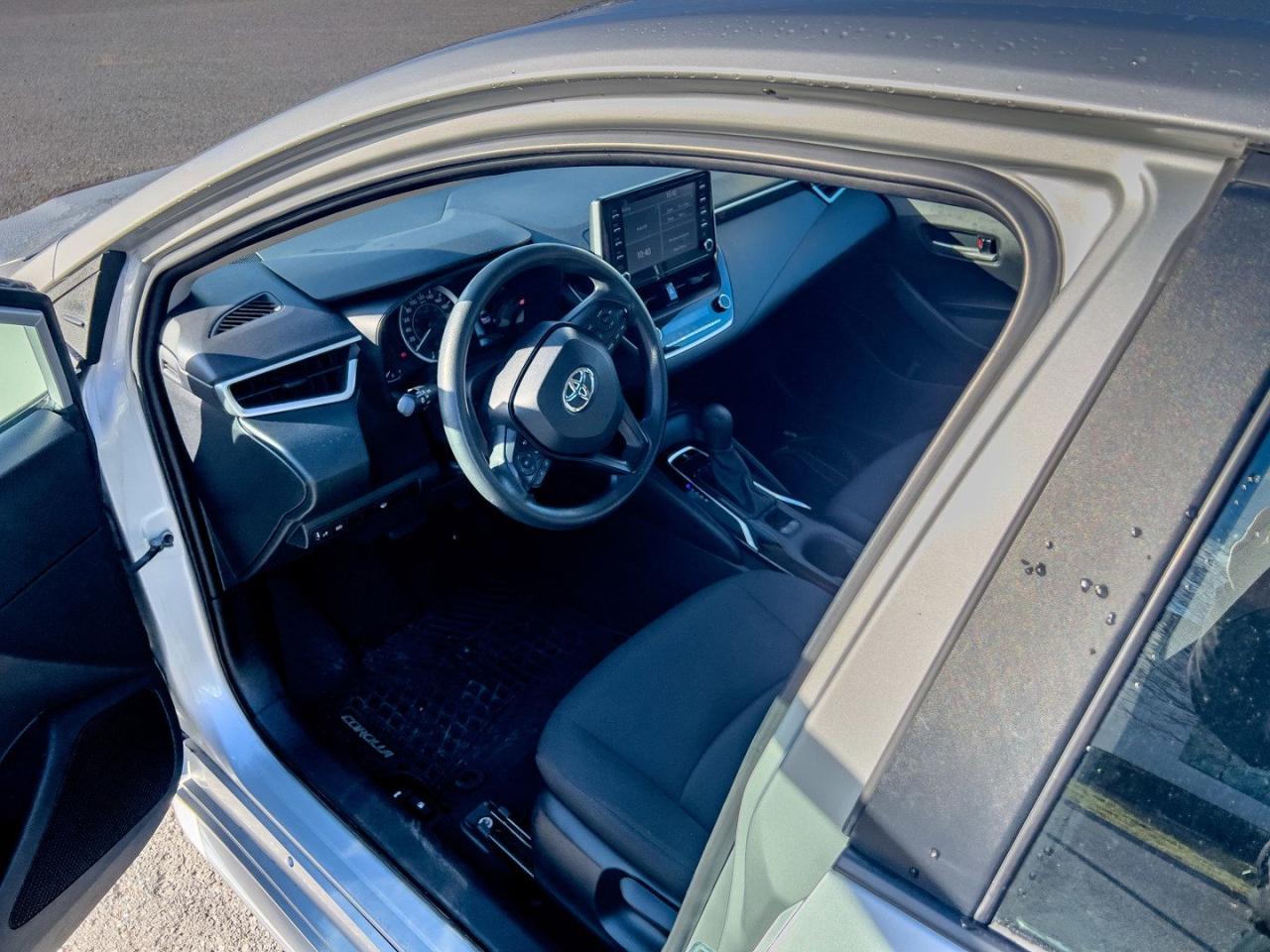 Toyota Corolla LE 2021