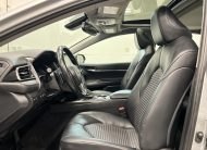 Toyota Camry Hybrid SE 2021