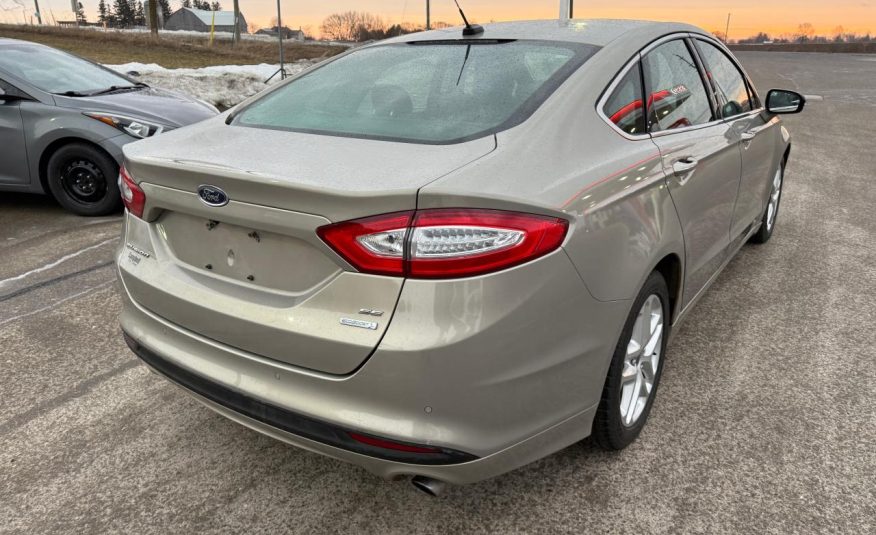Ford Fusion SE 2015