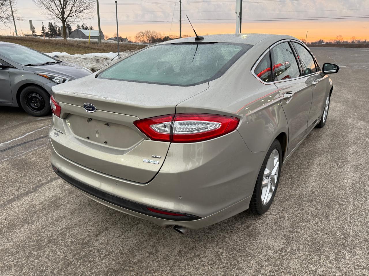 Ford Fusion SE 2015