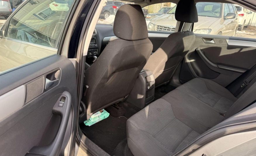 Volkswagen Jetta 2013