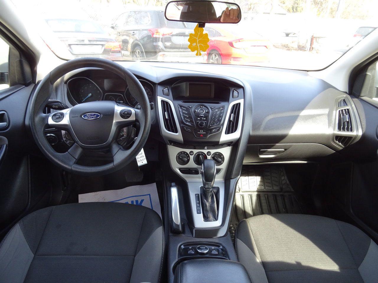 Ford Focus SE 2013