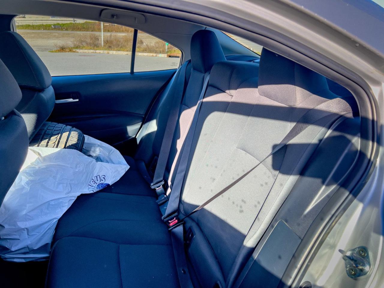 Toyota Corolla LE 2021