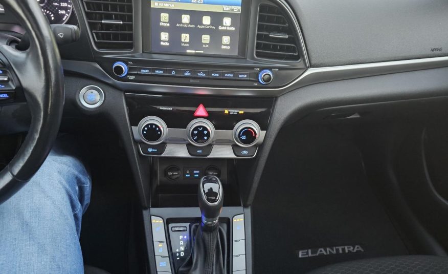Hyundai Elantra 2020